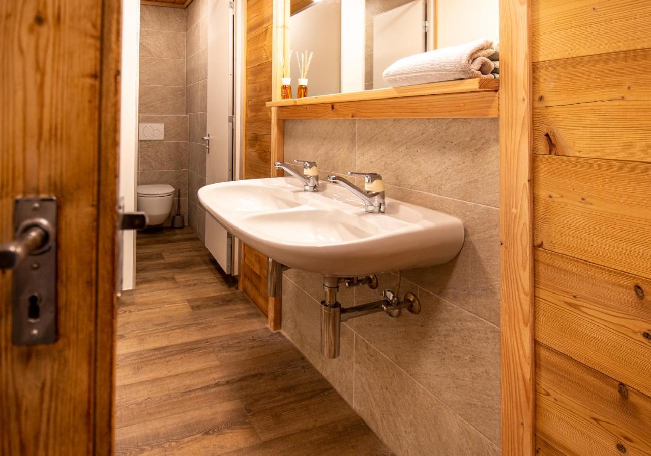 La Bergere Hotel Ayer Ngoại thất bức ảnh