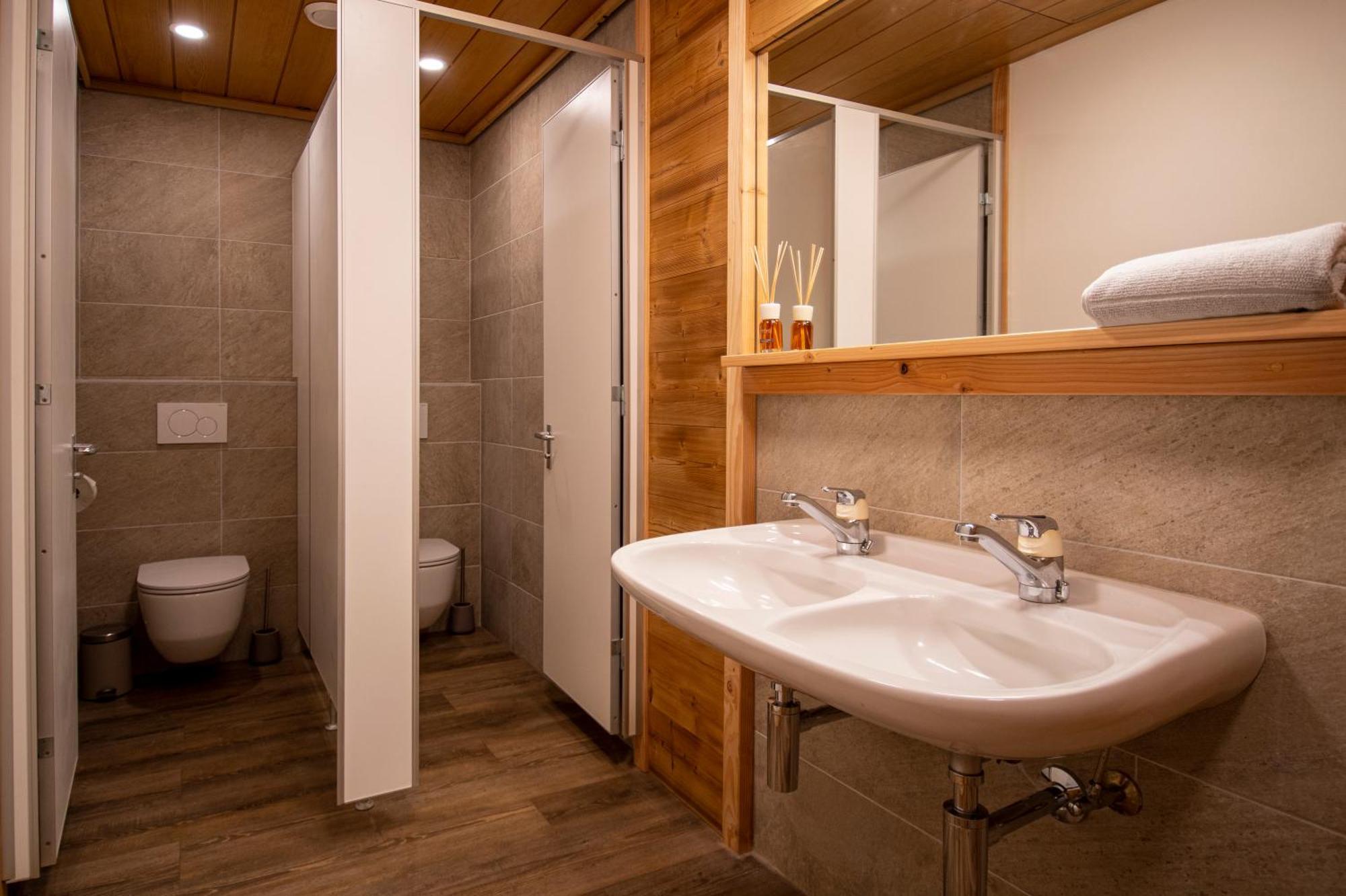 La Bergere Hotel Ayer Ngoại thất bức ảnh